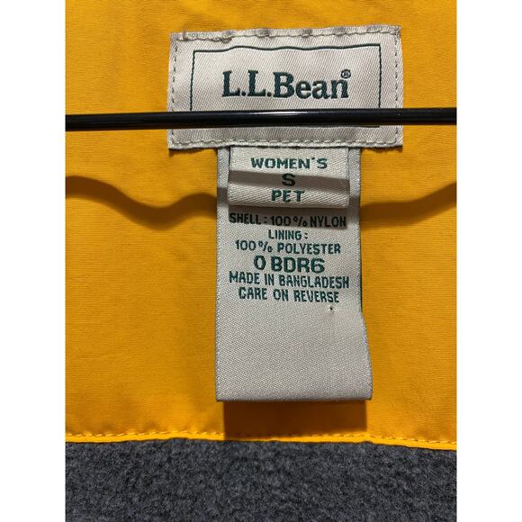 L.L. Bean Yellow Outdoors Fleece Lined Women's Zip up Vest Size S Petite - Picture 6 of 6